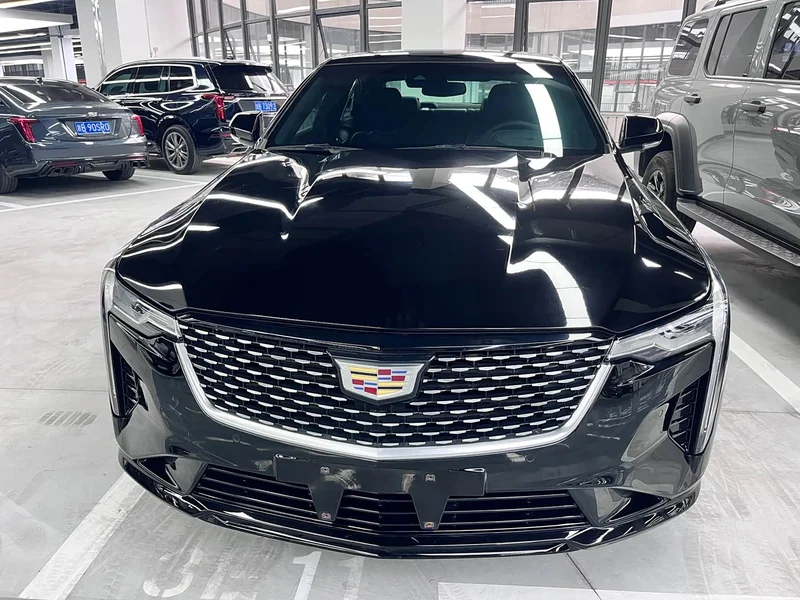Cadillac CT4 — фото 2