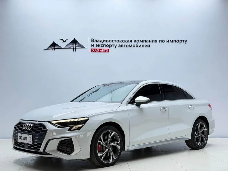 Audi A3 — фото 1