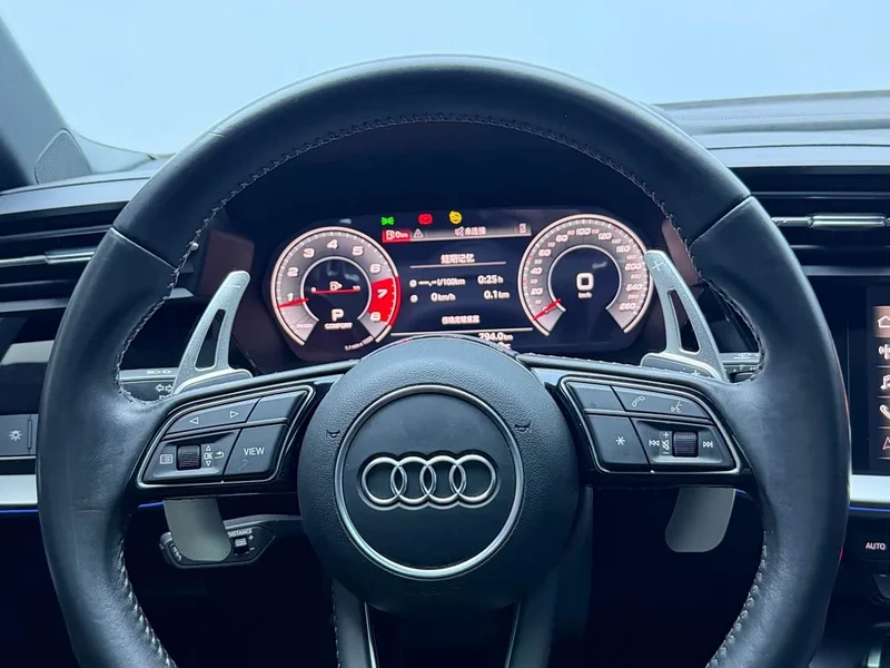 Audi A3 — фото 16
