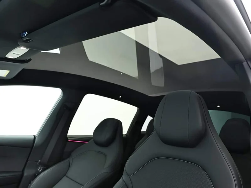 Tesla Model Y — фото 12