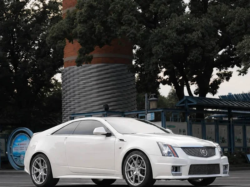Cadillac CTS (Imported) — фото 2
