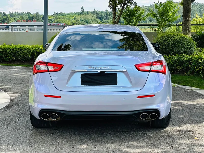 Maserati Ghibli — фото 11
