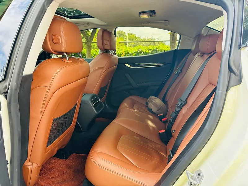 Maserati Ghibli — фото 9