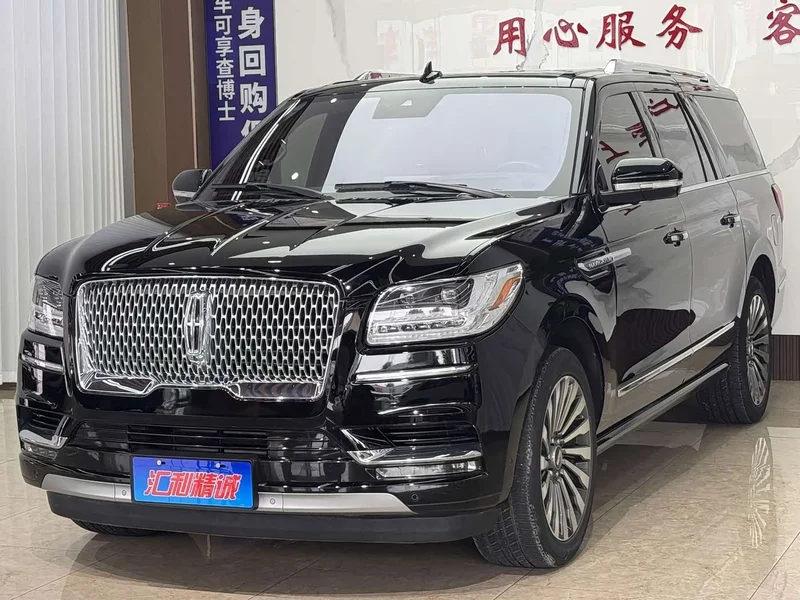 Lincoln Navigator — фото 1