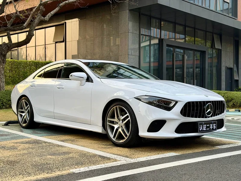 Mercedes-Benz CLS — фото 3