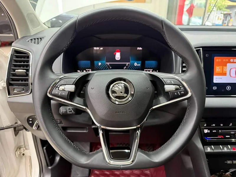 Skoda Karoq — фото 21