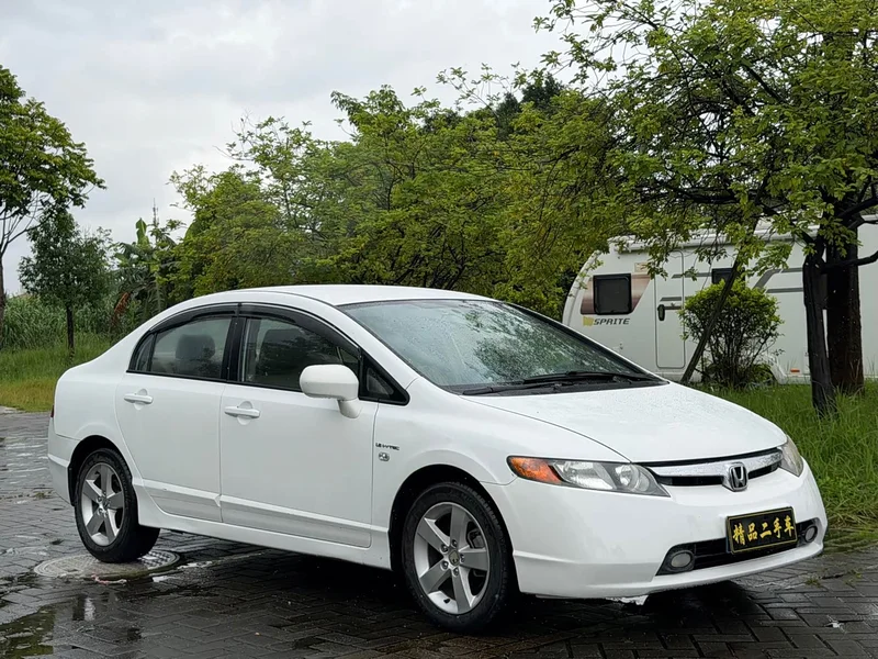 Honda Civic — фото 2