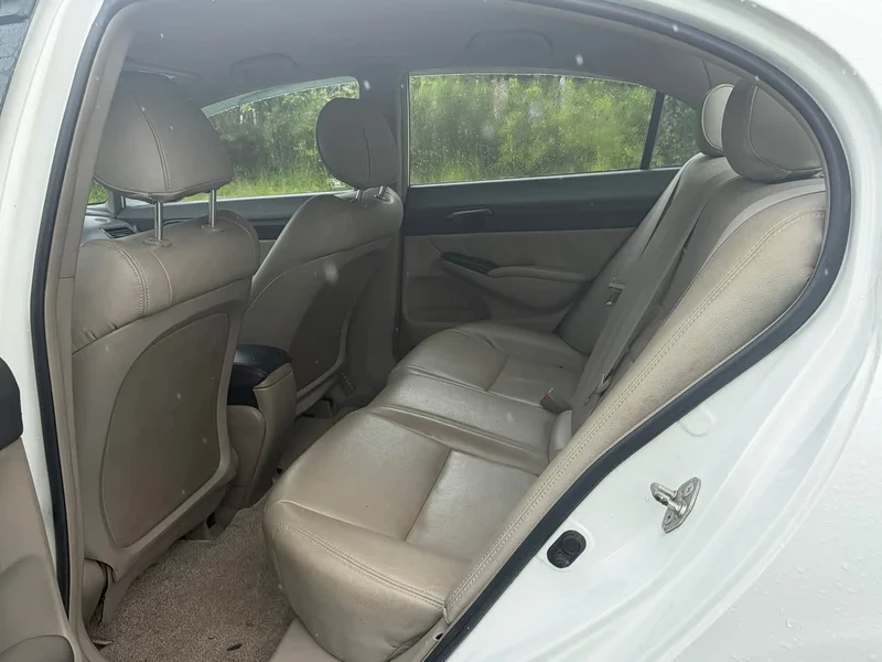 Honda Civic — фото 8