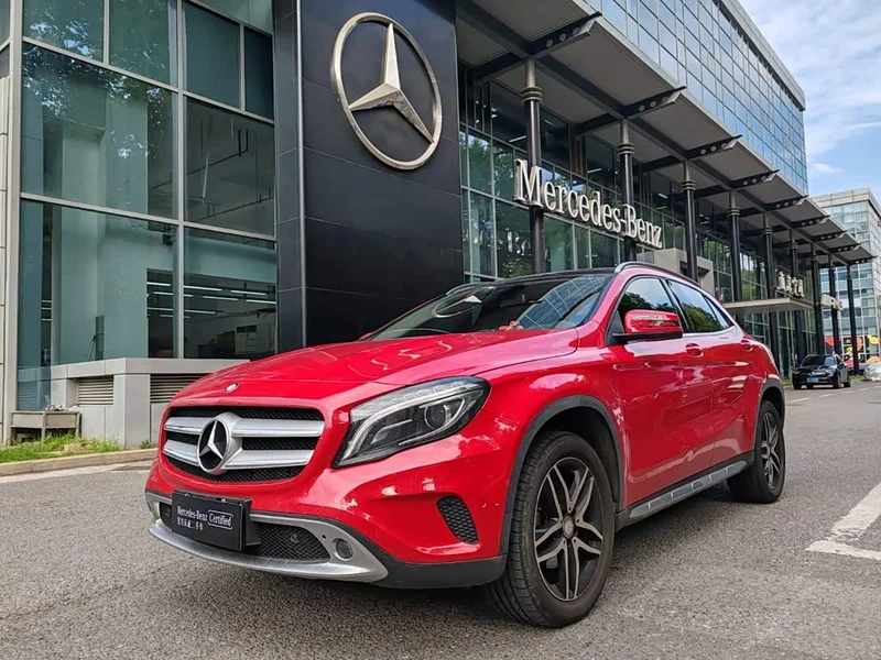 Mercedes-Benz GLA