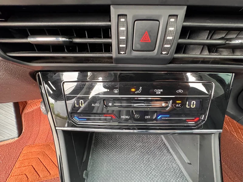 Volkswagen Passat — фото 14