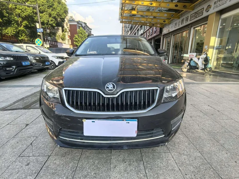 Volkswagen Octavia — фото 3