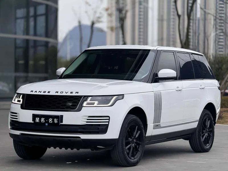 Land Rover Range Rover — фото 1