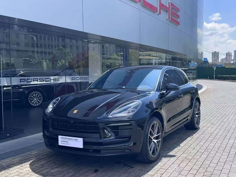 Porsche Macan — фото 1