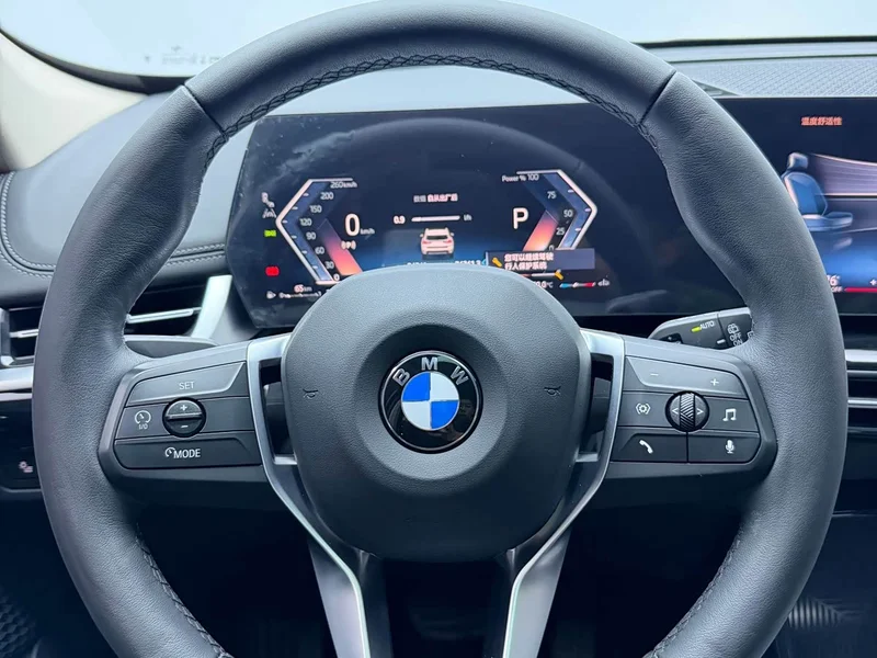 BMW X1 — фото 16