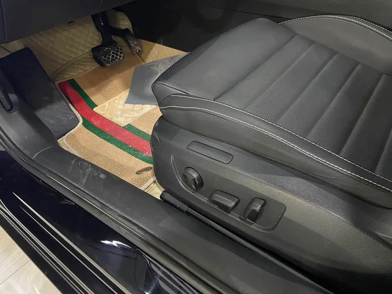 Skoda Superb — фото 17