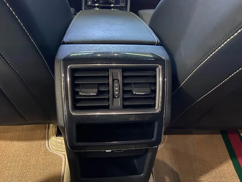 Skoda Superb — фото 23