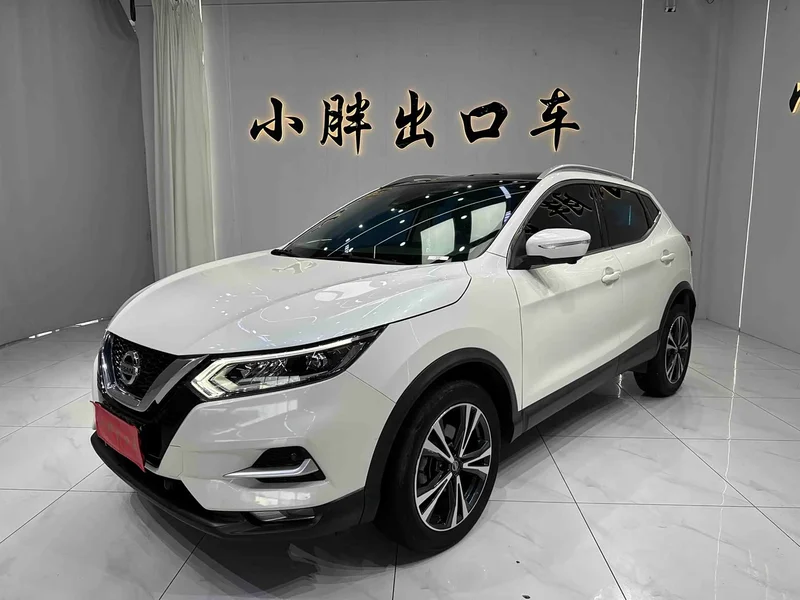 Nissan Qashqai — фото 1