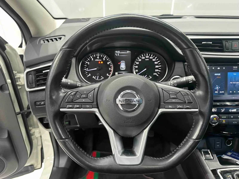 Nissan Qashqai — фото 14