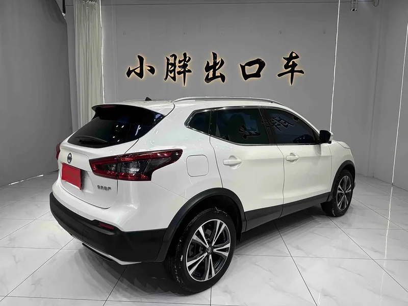 Nissan Qashqai — фото 4