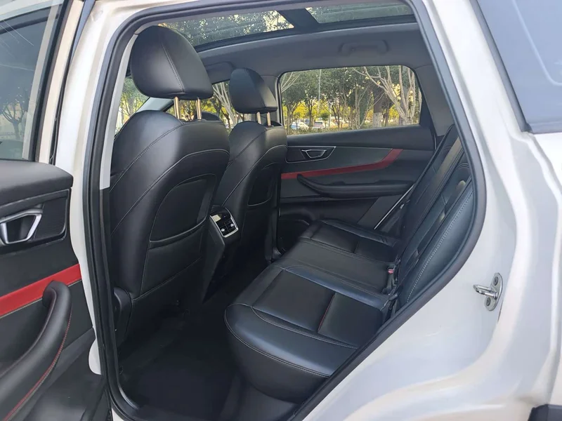 Chery Tiggo 7 — фото 12
