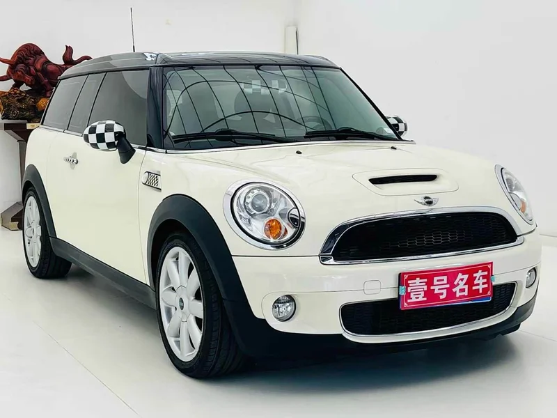MINI CLUBMAN — фото 3