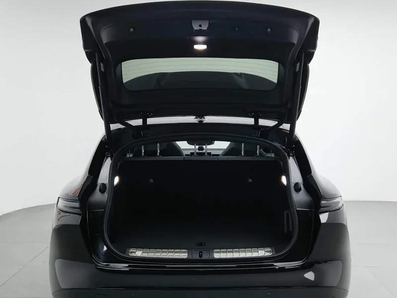 NIO ET5T — фото 16