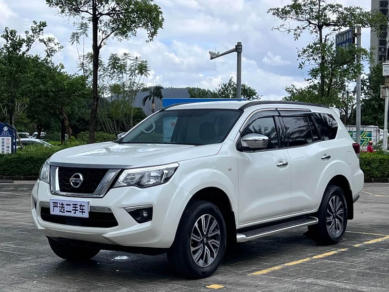 Nissan Terra — фото 1