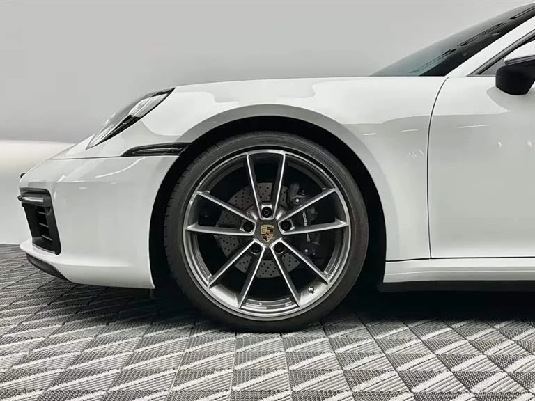 Porsche 911 — фото 7