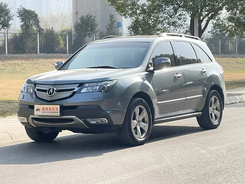 Acura MDX — фото 1