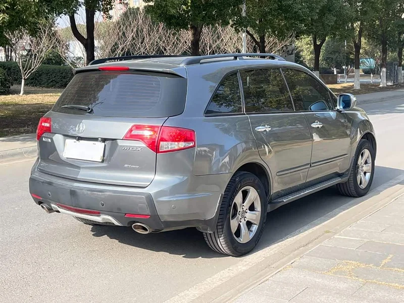 Acura MDX — фото 7