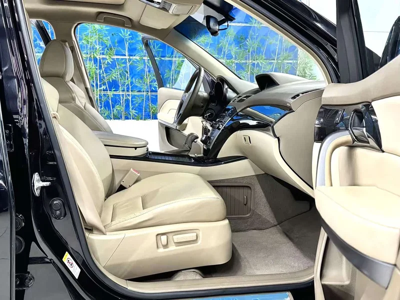 Acura MDX — фото 15
