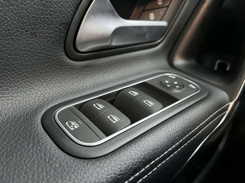 Mercedes-Benz A-Class — фото 11