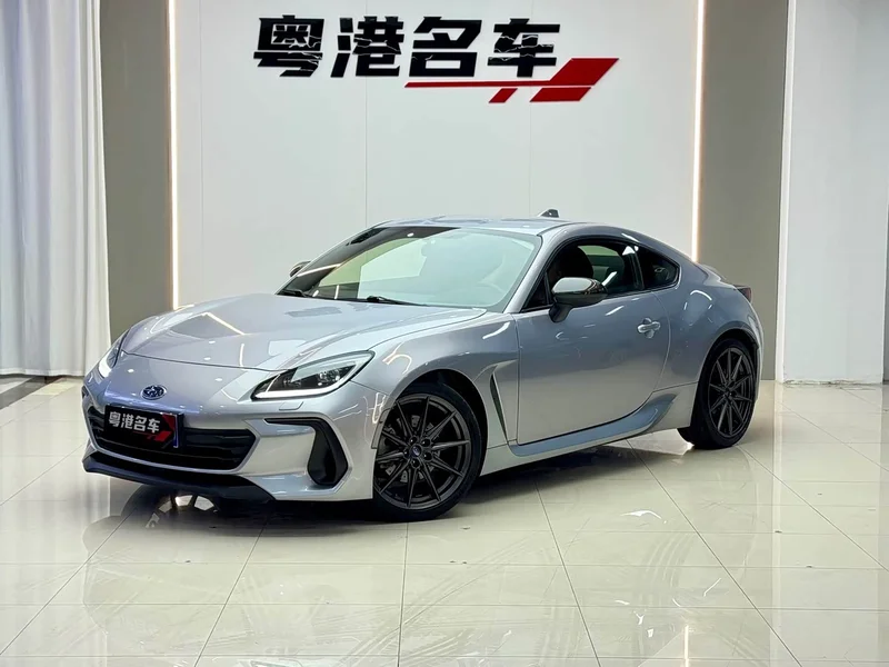 Subaru BRZ — фото 1