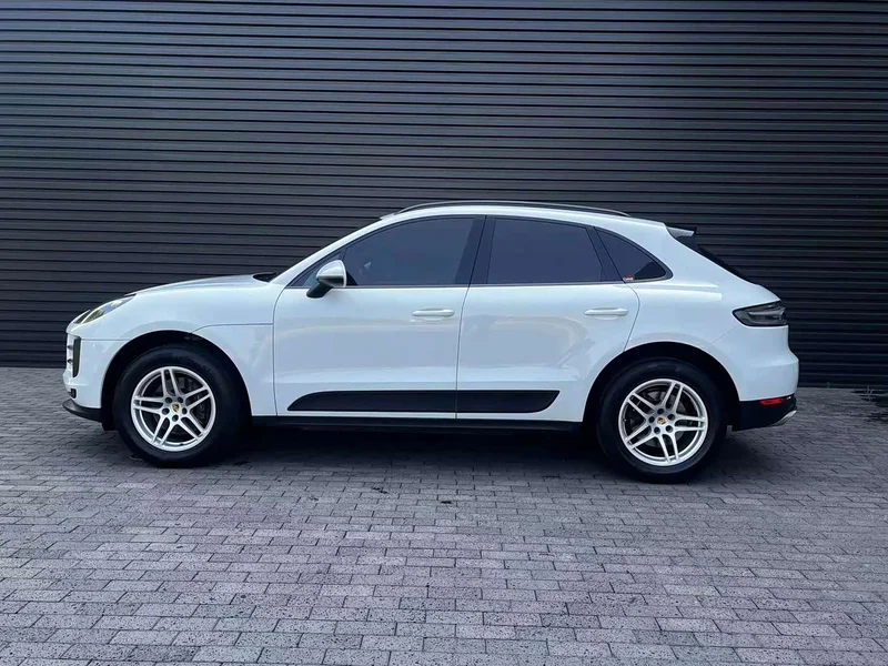 Porsche Macan — фото 5