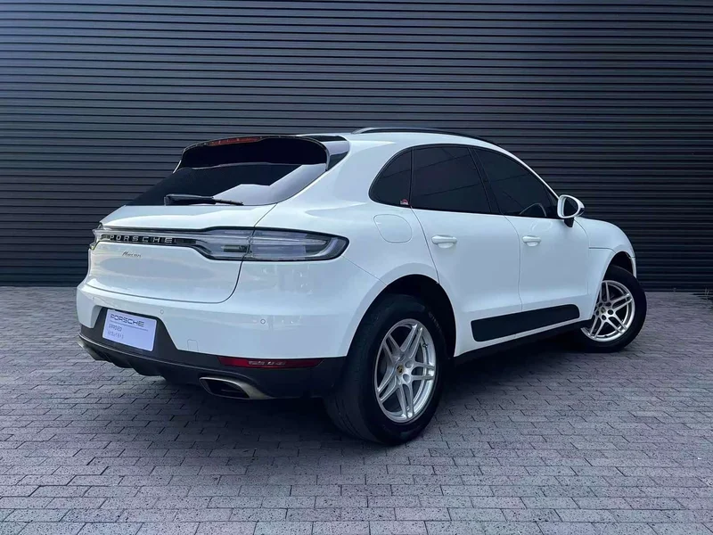Porsche Macan — фото 7