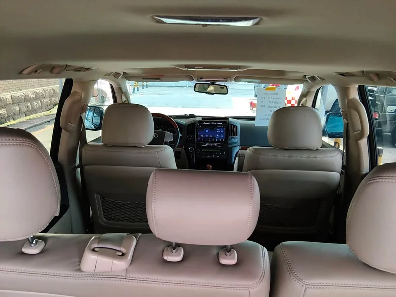 Toyota Land Cruiser (Imported) — фото 14