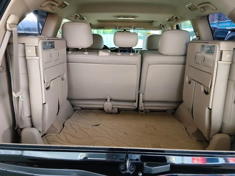 Toyota Land Cruiser (Imported) — фото 15