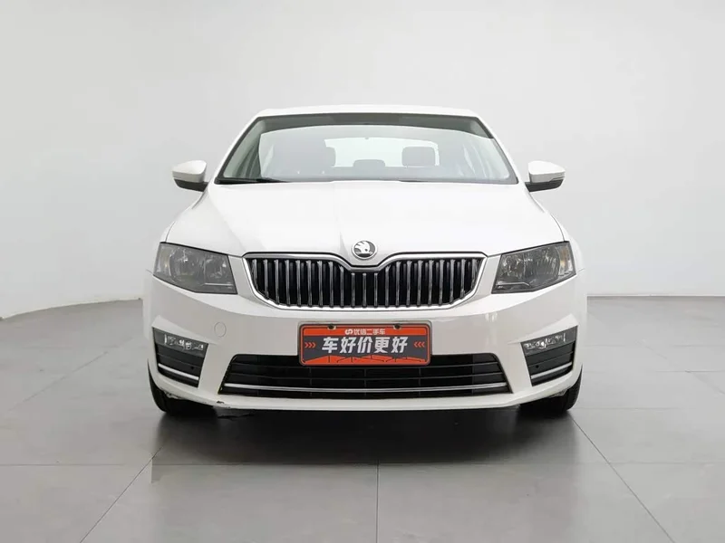 Volkswagen Octavia — фото 3