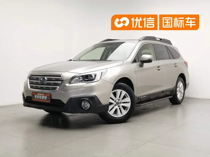 Subaru Outback — фото 1