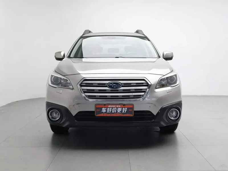 Subaru Outback — фото 3