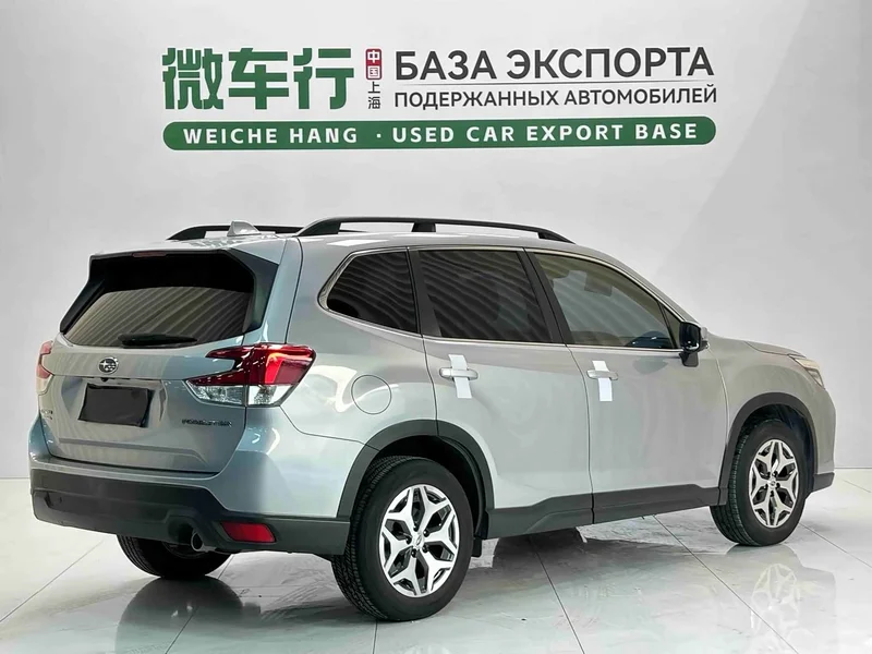 Subaru Forester — фото 4