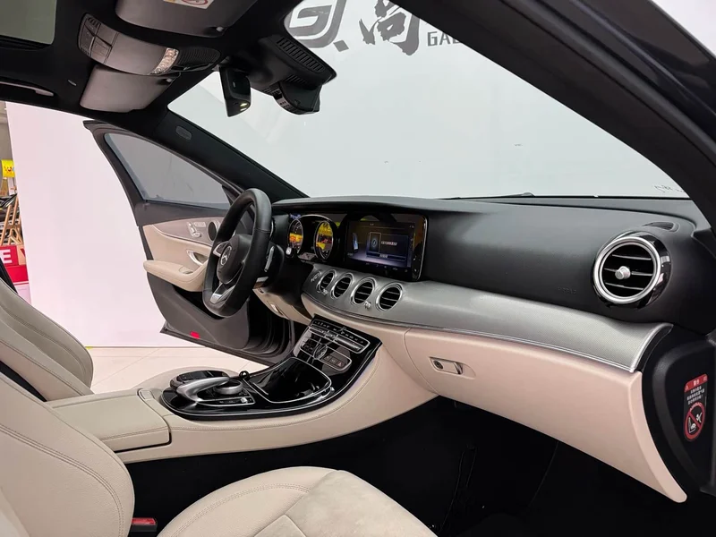 Mercedes-Benz E-Class — фото 14