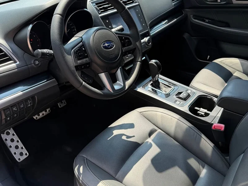Subaru Outback — фото 3