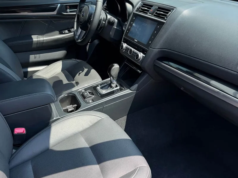 Subaru Outback — фото 4