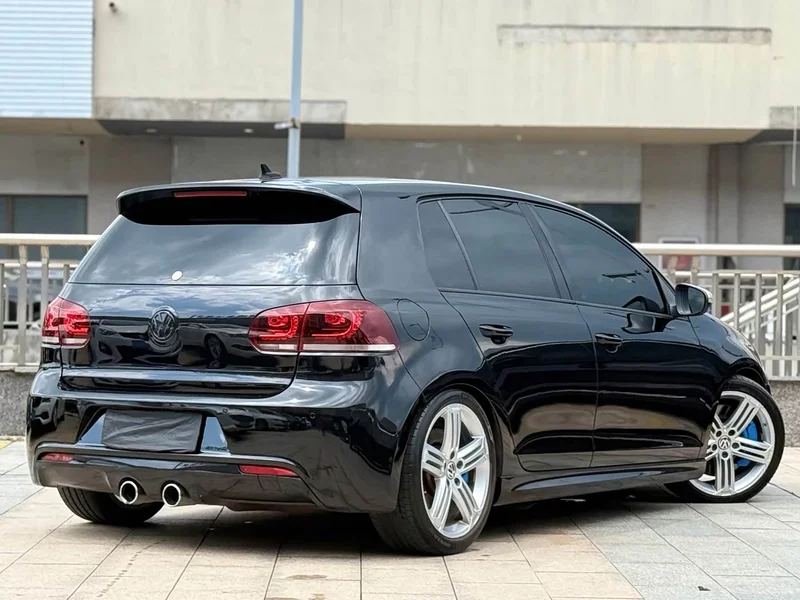 Volkswagen Golf (Imported) — фото 21