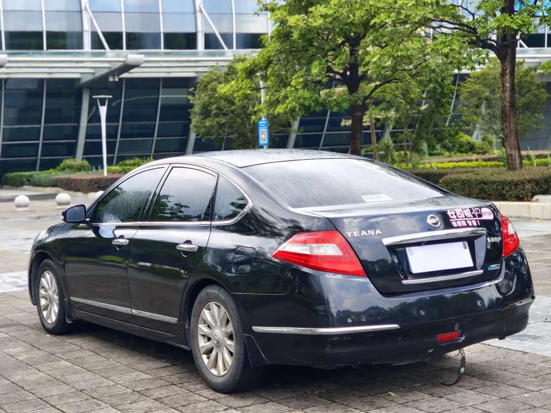 Nissan Teana — фото 4