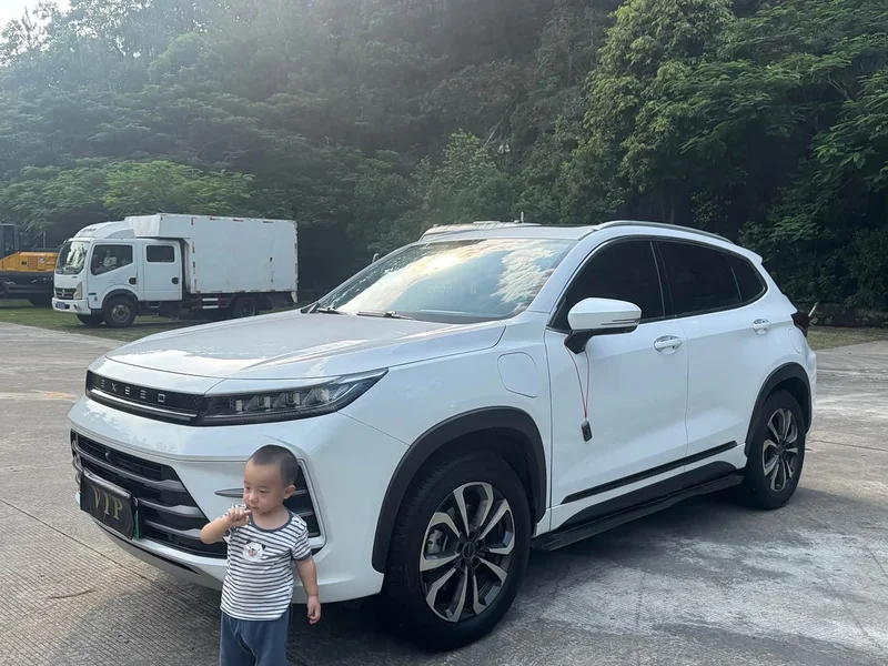 Exeed Zhuifeng C-DM — фото 1