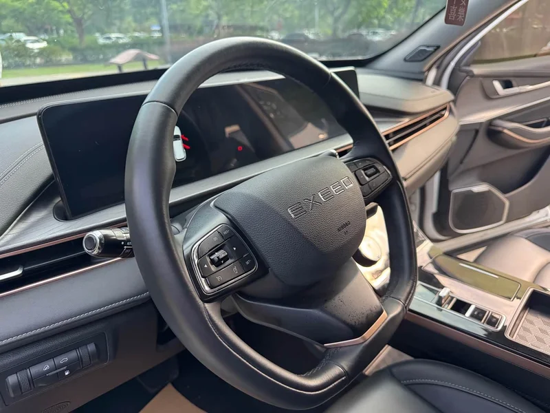 Exeed Zhuifeng C-DM — фото 13