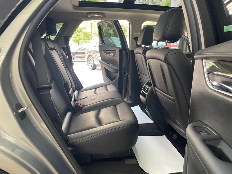 Cadillac XT5 — фото 14