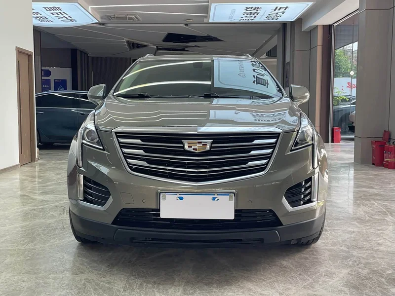 Cadillac XT5 — фото 2